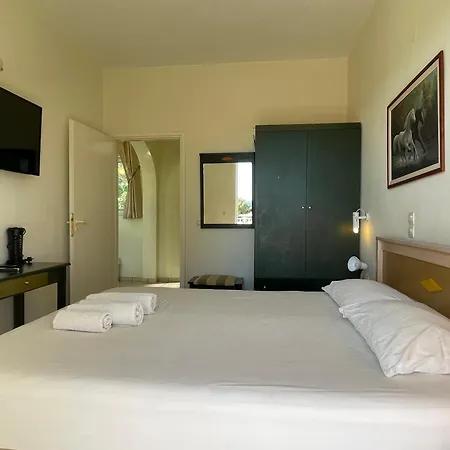 Captain Tom Apartment